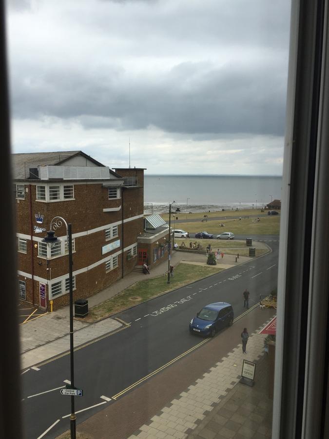 Marine Bar Pub With Rooms Hunstanton Εξωτερικό φωτογραφία